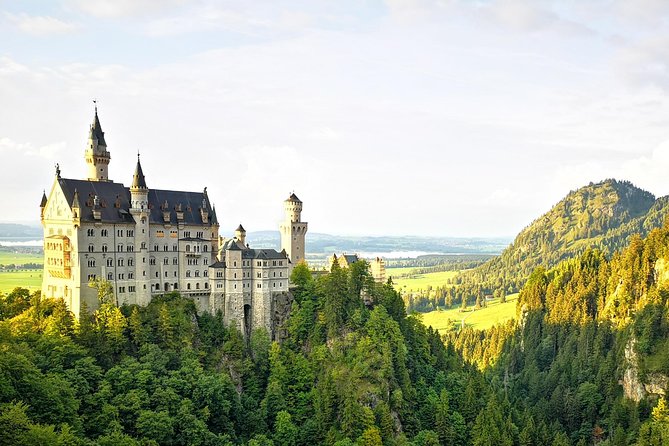 Munich private Car & Walking Tour incl. BMW World & River Surfers - Why a private car day works so well for Munich and Bavaria