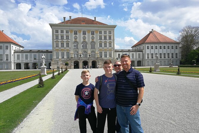 Munich Private & Personalized Half-Day Tour with a Local Guide - Englischer Garten pause: big park views, bridges, and local river energy