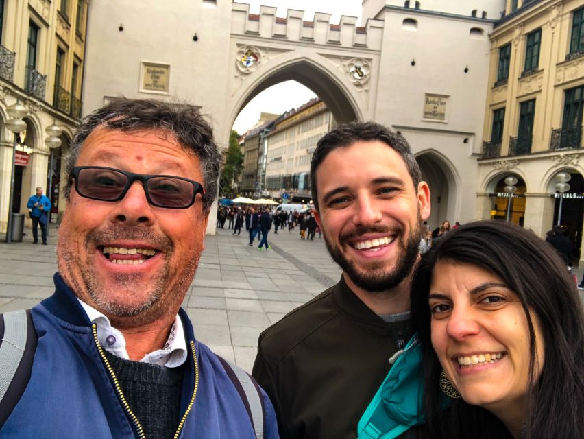 Munich: Private Personalized Walking Tour with a Local Host - Getting the most out of your English host (especially for transit and questions)