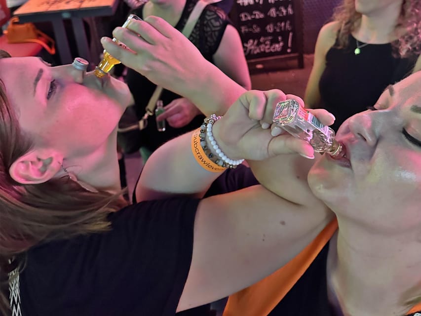Munich: Private pub crawl with insider-guide & free shots - Free Shots, Anti-Hangover Powder, and Drinking Smart