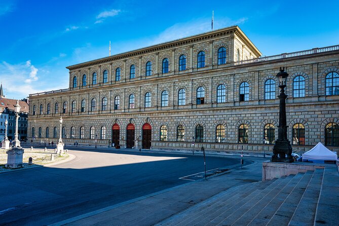Munich: Residenz Palace, Museum and Treasury Private Tour - Price and logistics: is $279 per person actually good value?