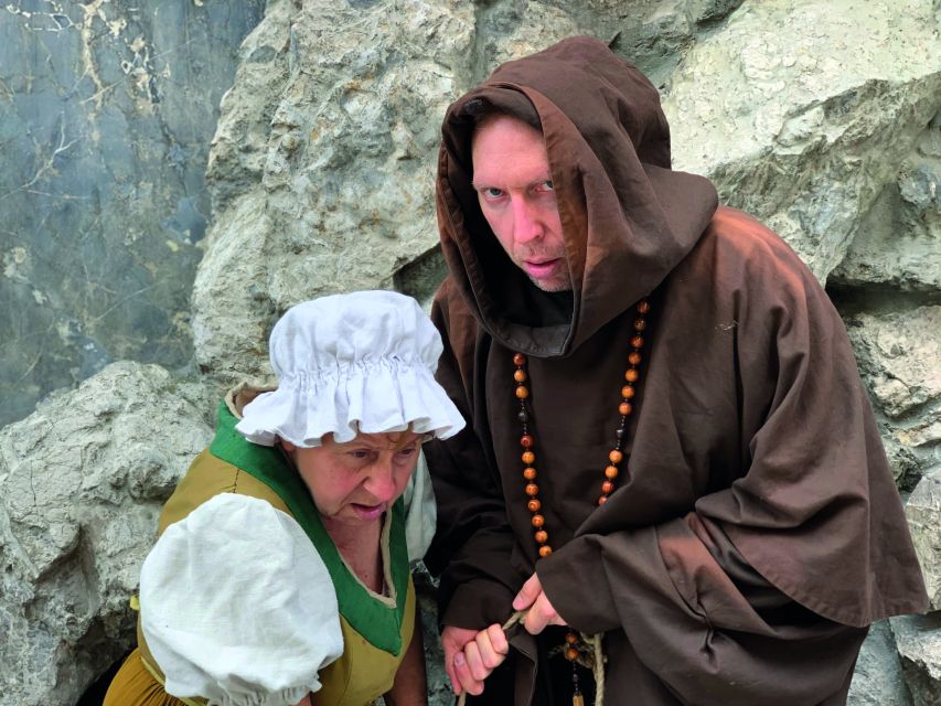 Munich: Scary Tour with actors in GERMAN - Key highlights you will feel on the walk