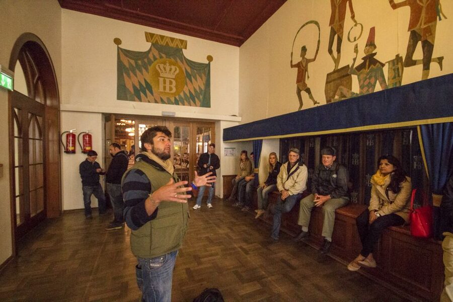 Munich: Third Reich & WWII Walking Tour - Hofgarten and the White Rose Resistance Movement, the Story Beyond the March