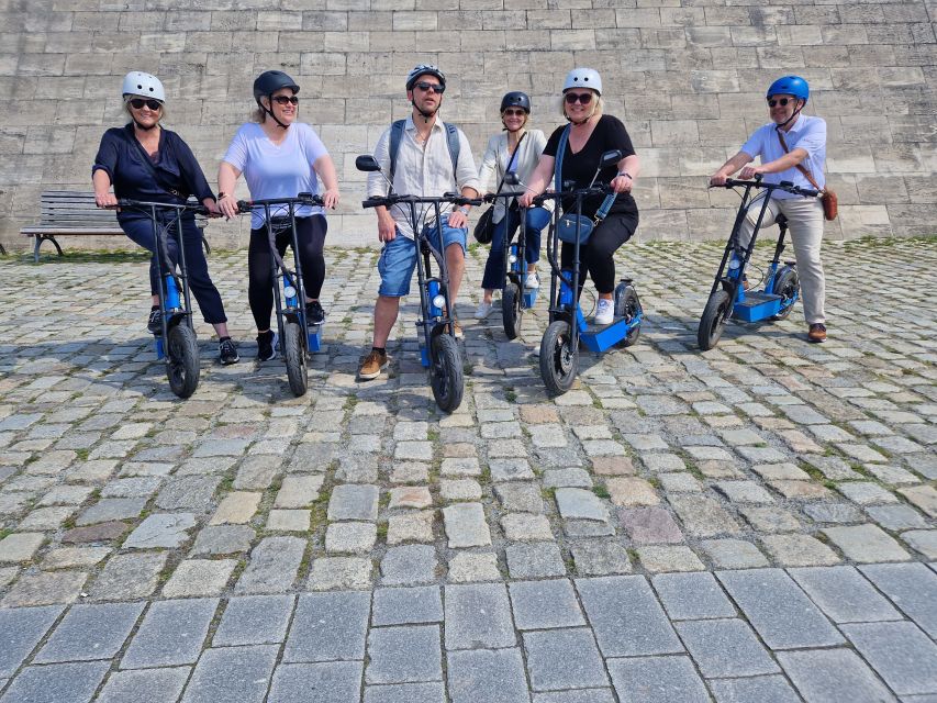 Munich: Top Sights Guided E-Scooter Tour - Chinesischer Turm, Biergarten vibes, and the iconic view