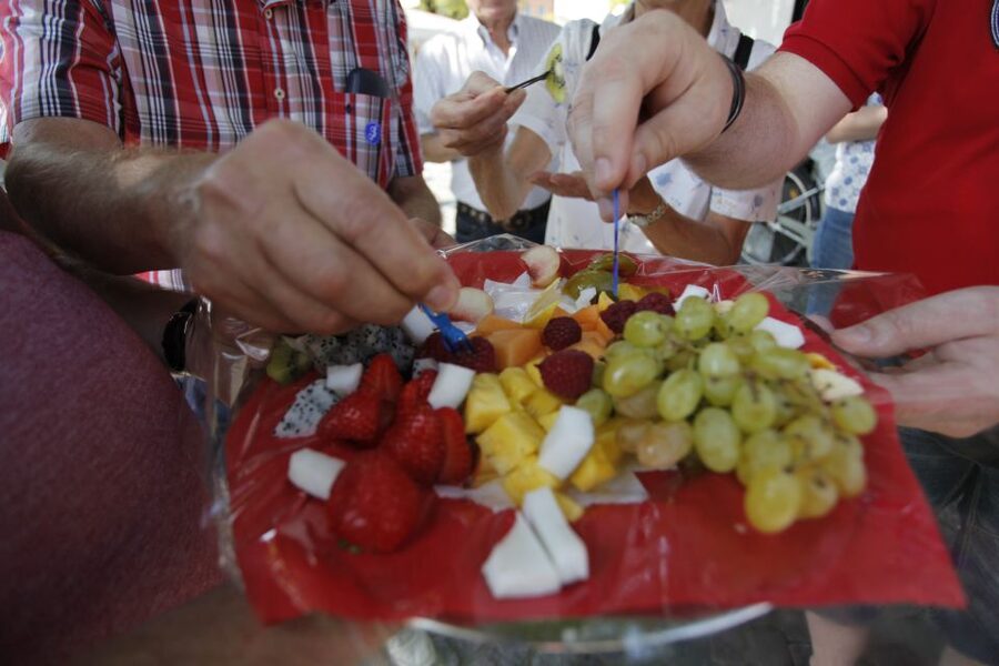 Munich: Viktualienmarkt Food Tasting Tour in German - Price and Value: $647 Per Group Up to 5 People