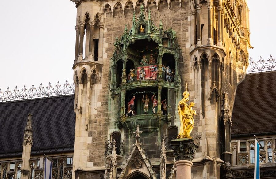 Munich: Walking tour of the old town with all your senses - The Private Group Advantage: Better Focus for Up to 10