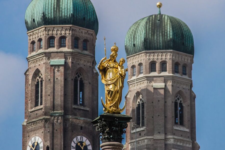 Mystic Munich - Sagas and Legends of the Old Town - Marienplatz to Old Town Hall: Stories That Turn Familiar Streets Into Clues