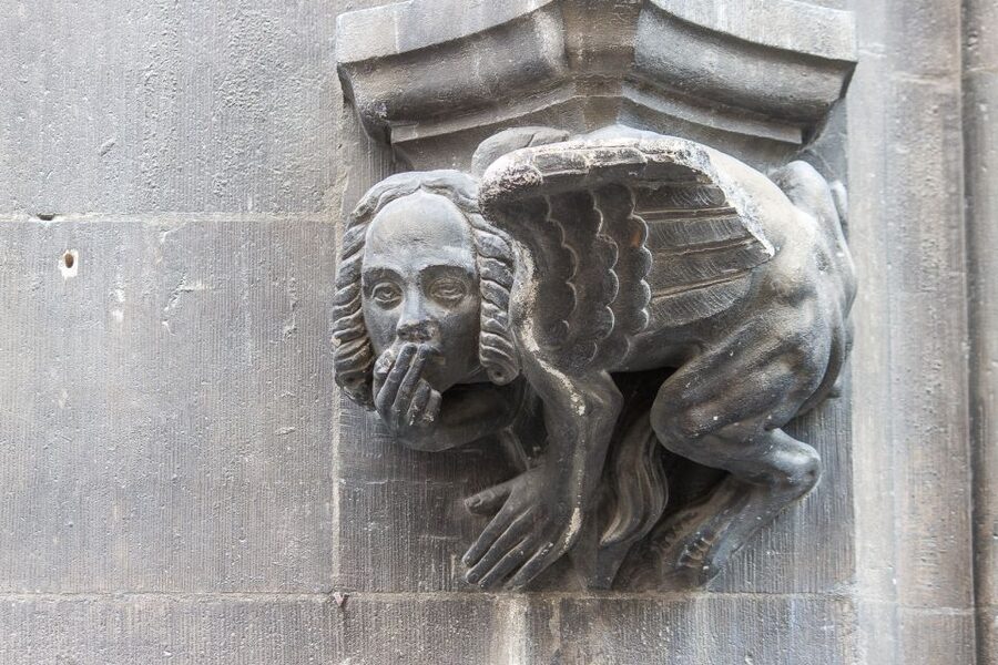 Mystic Munich - Sagas and Legends of the Old Town - Old Peter and the Devil: Why You Get Told to Notice Certain Details