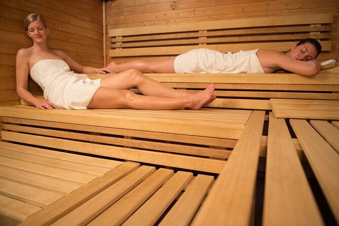 Naked in Bavaria - An evening at the Sauna - Who this tour suits best