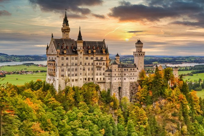 Neuschwanstein Castle Skip-the-Line Private Tour for Groups - Neuschwanstein and Mary’s Bridge: How the Day Actually Moves