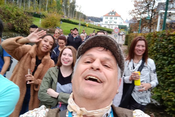 Neuschwanstein Castle Small-Group Guided Day Trip from Munich - Schloss Neuschwanstein: the fairytale look, plus real boundaries