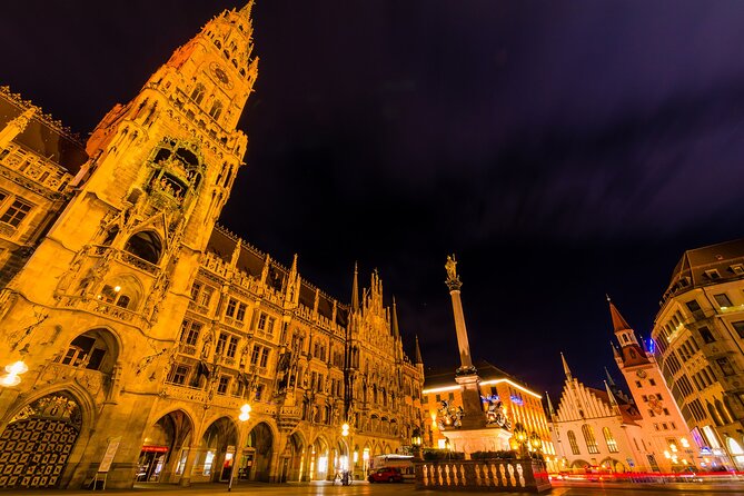 Night watchman torchlight tour in Munich - Why Munich at night makes the Warden stories click