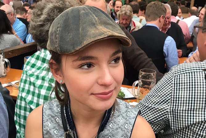 Oktoberfest Tour with table and unlimited beer - Beer rules and pacing: how to make unlimited actually work for you