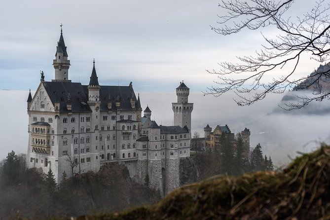 Private Castle Tour from Munich: Neuschwanstein, Hohenschwangau, and Linderhof - Timing That Works: Building a Day Around Three Stops
