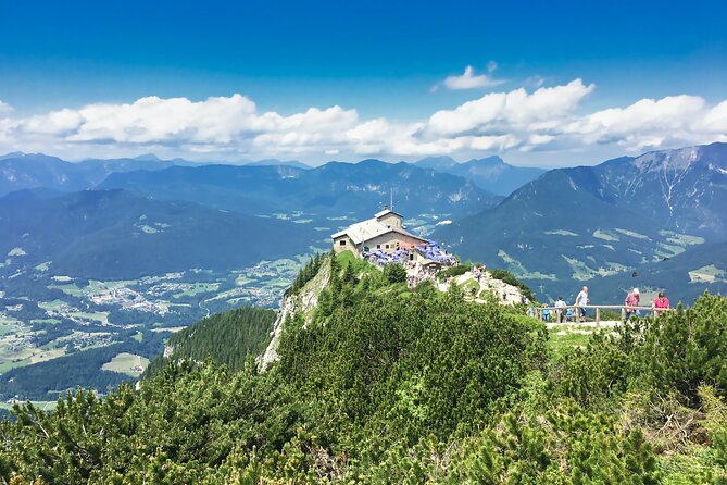 Private day trip from Munich to Eagle's Nest, Salzburg and back - Private Pickup, Air Conditioning, and the Driver Setup