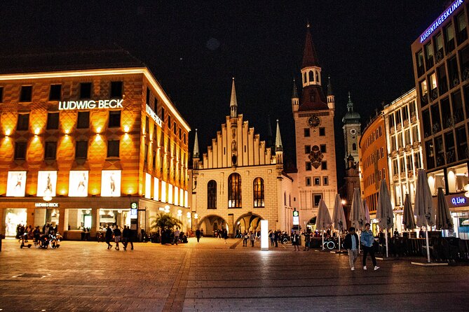 Private Highlights of Munich Bike Tour with Beer Garden Stop - Muffathalle, Deutsches Museum tips, and the summer-event vibe