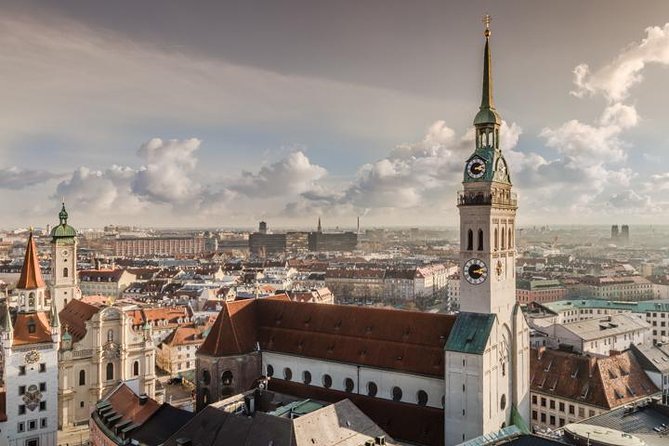 Private Munich Tour with hotel pickup - Marienplatz stops: Glockenspiel shows and a very photo-friendly start