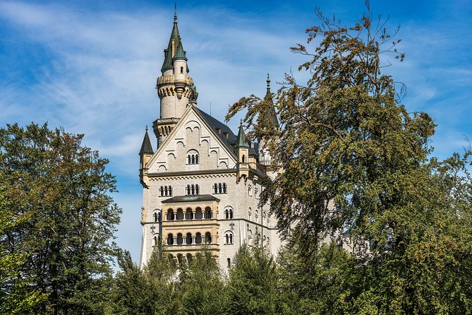 Private Neuschwanstein Castle Tour - optional Alpine Coaster - Snacks, Drinks, and Sepp’s Smooth Flow Through the Day