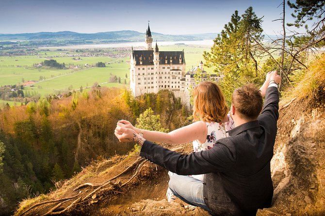 Private Photo Session outside Neuschwanstein Castle - Key highlights to look for