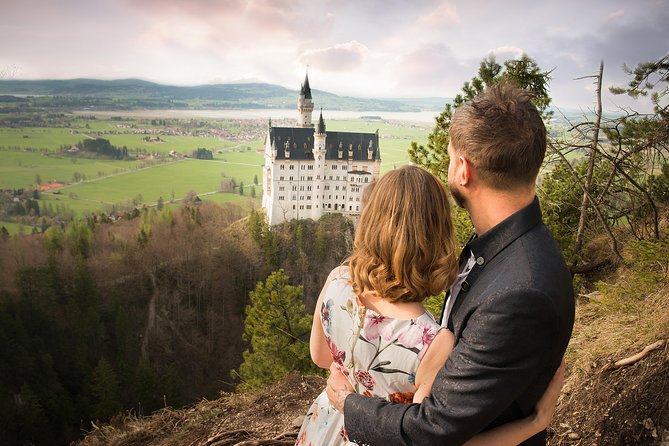 Private Photo Session outside Neuschwanstein Castle - Neuschwanstein photo spots, posing help, and how to look natural