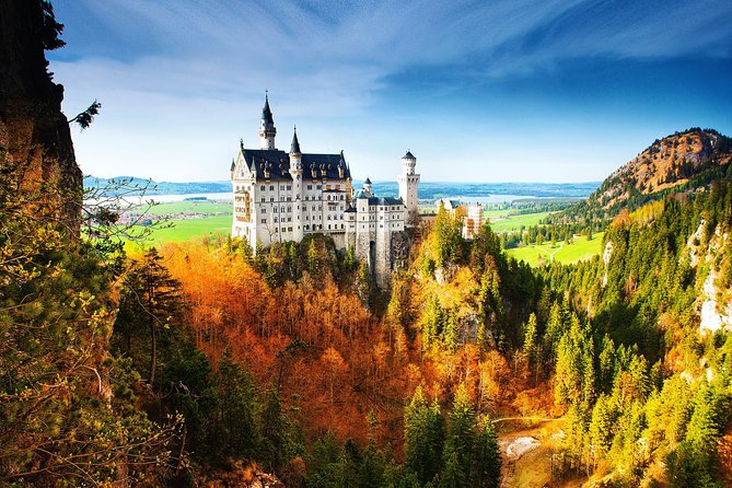 Private Photo Session outside Neuschwanstein Castle - Weather plans, comfort with rescheduling, and photo delivery