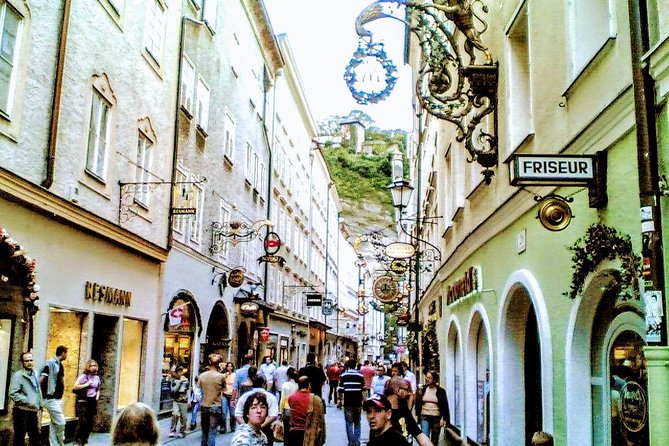 Private Sound-of-Music and Historic Salzburg Tour from Munich - Trapp-Villa Landmarks Around Hellbrunn and Leopoldskron