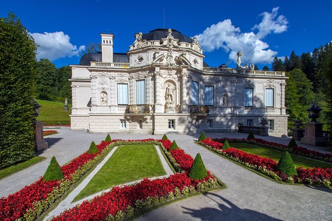 Private Tour at Neuschwanstein And Linderhof Palaces From Munich - Stop 1 in Munich: pickup that sets the pace