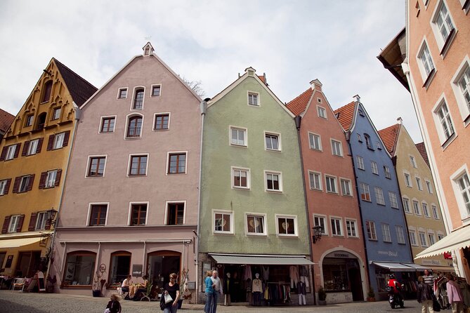 Private tour of the best of Fussen - Sightseeing, Food & Culture with a local - Departures, timing, and the weather reality in Füssen