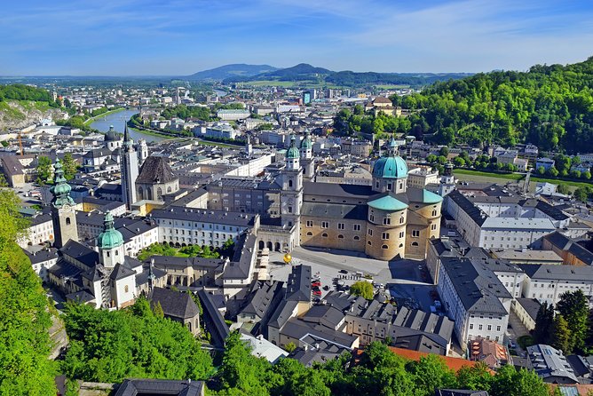 Private Tour to Hallstatt and Salzburg with Austrian Lunch - Timing, Pacing, and What a Long Day Trip Really Means