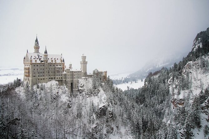 Private Van Tour to Royal Castle of Neuschwanstein from Munich - Hohenschwangau: a scenic pause without the ticket hassle