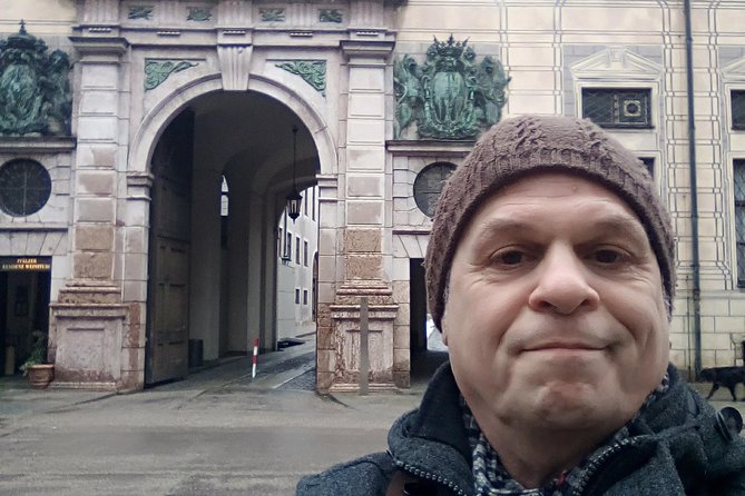 Residence Munich Private Tour including entrance ticket - Residenz Munich: 200+ rooms, and the key is understanding the rulers