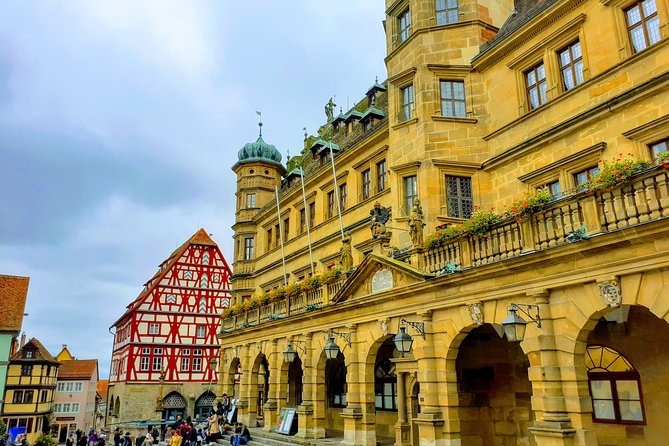 Romantic Road Exclusive Private Tour from Munich to Rothenburg ob der Tauber - Nordlingen’s meteor crater walls, and the Plague-Pillar detour