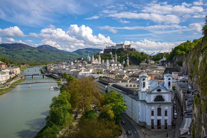 Salzburg and Lake District Day Tour from Munich - Season matters: what changes when Wolfgangsee drive is not running
