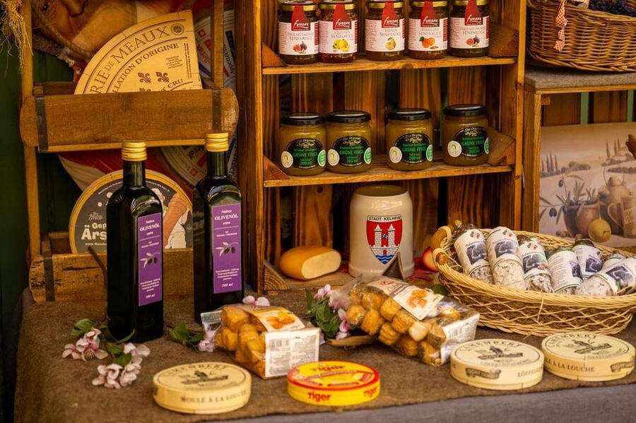 Short & sweet: Tasting the Viktualienmarkt - Stop-by-stop focus: what to expect inside the market