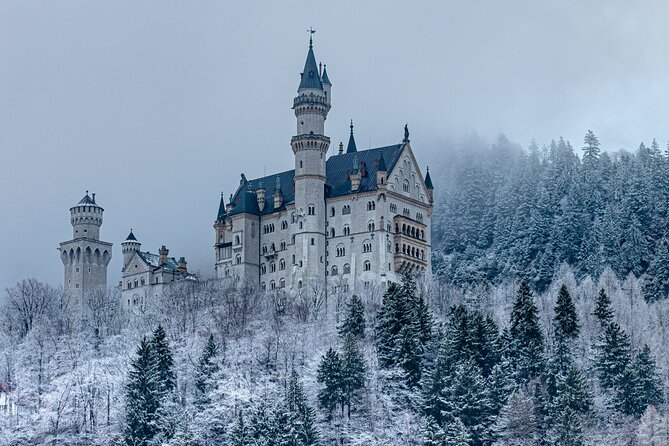Skip The Line Neuschwanstein Castle Tour from Hohenschwangau - Queen Mary’s Bridge: Your Main Photo Moment (Plus the Winter Rule)