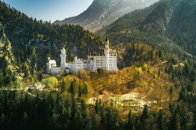 Skip The Line Neuschwanstein Castle Tour from Hohenschwangau - English Guide Outside, Audio Inside: How to Get the Most