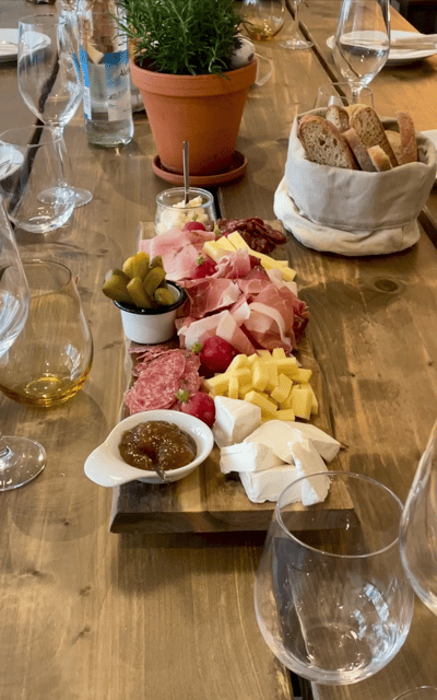 South Tyrolean specialties and wine tasting - Who Should Book This South Tyrolean Tasting?