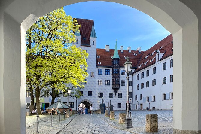 Ten Munich Old town Sights in a Private Express Walking Tour - Stop 3: Marienplatz, St. Mary’s column, and the white sausage origin story