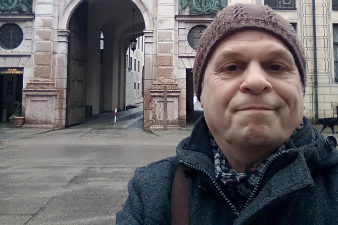 Third Reich - Facts about WWII : Small Group Walking tour - Stop 4: Karolinenplatz and the Bruckmanns’ Role in Hitler’s Rise