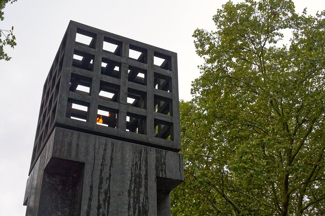 Third Reich Tour Munich - Königsplatz: When Architecture Was Used to Stage Control