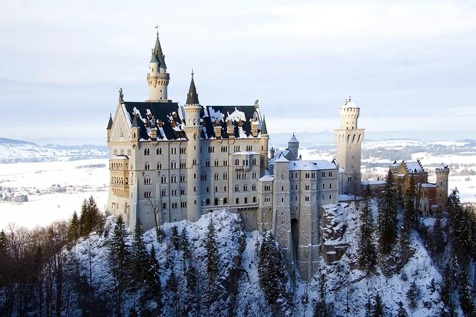 Winter Tour to Neuschwanstein Castle from Munich - The Coach Ride That Makes Winter Work